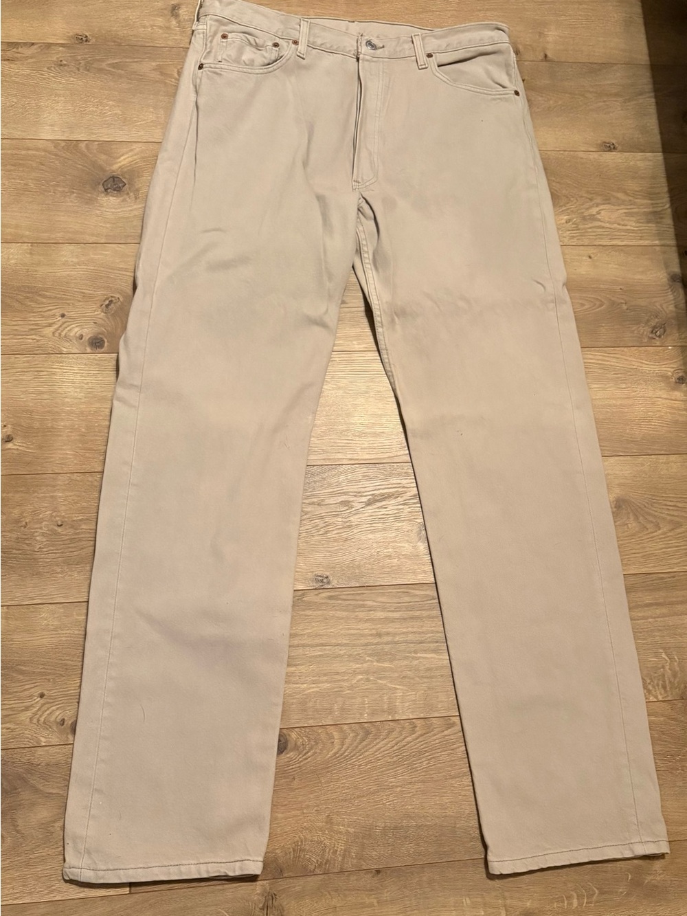 Vintage Levi’s 501 Tan 90s Made in USA Button 38x34 Beige Cream